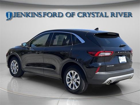 Used 2024 Ford Escape Active image 13