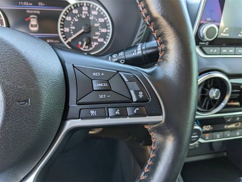 Used 2021 Nissan Sentra SR w/ SR Premium Package image 32