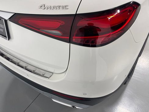 Certified 2026 Mercedes-Benz GLC 300 4MATIC image 14