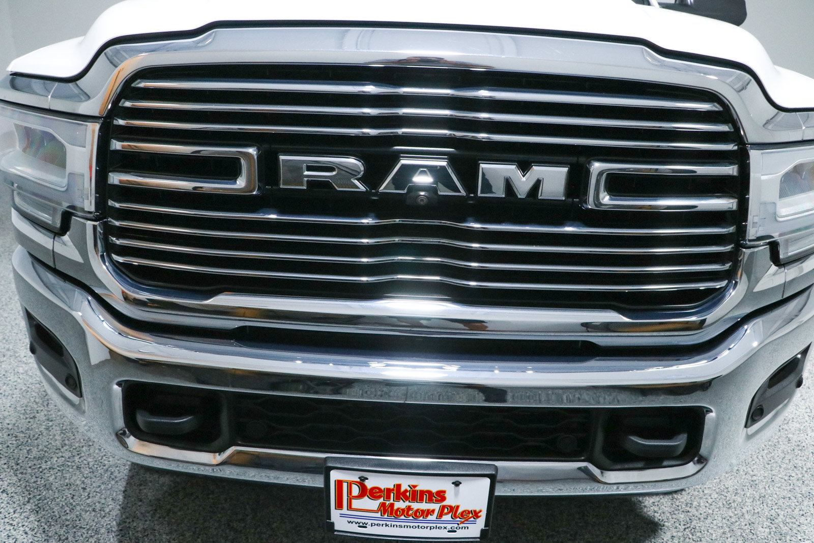 Used 2020 RAM 2500 Laramie AWD/4WD image 4