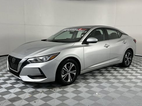 Used 2023 Nissan Sentra SV image 4