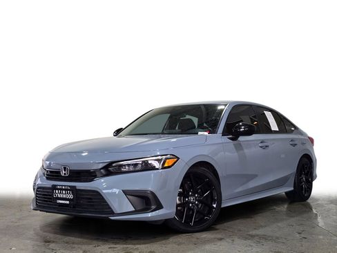 Used 2022 Honda Civic Sport image 1