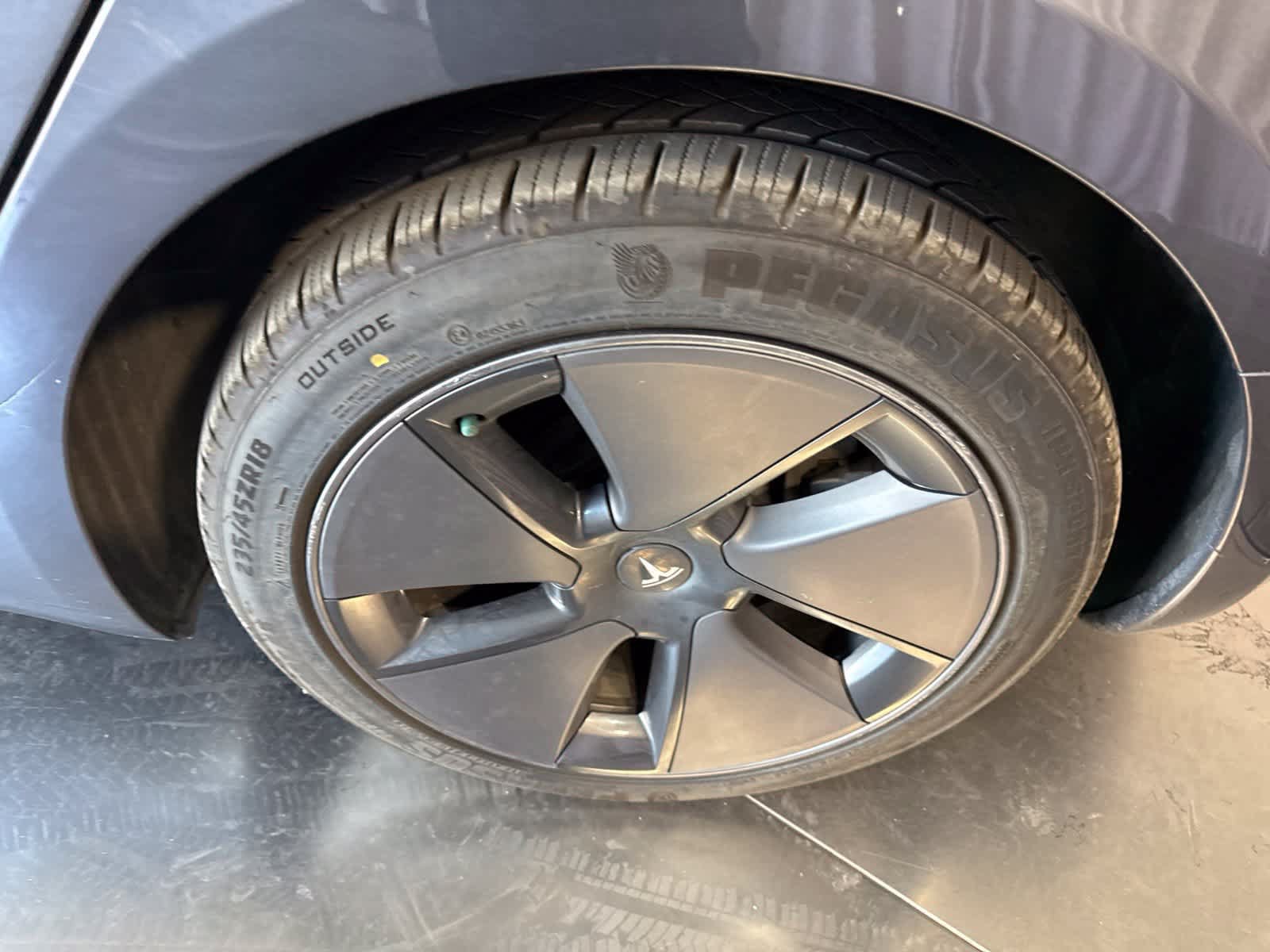 Used 2023 Tesla Model 3 Standard Range RWD image 10