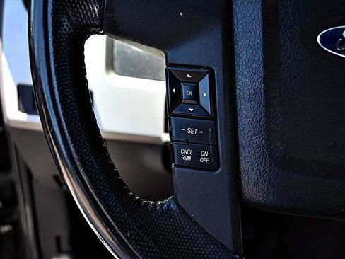 Used 2012 Ford F150 Raptor w/ Raptor Luxury Pkg AWD/4WD image 19