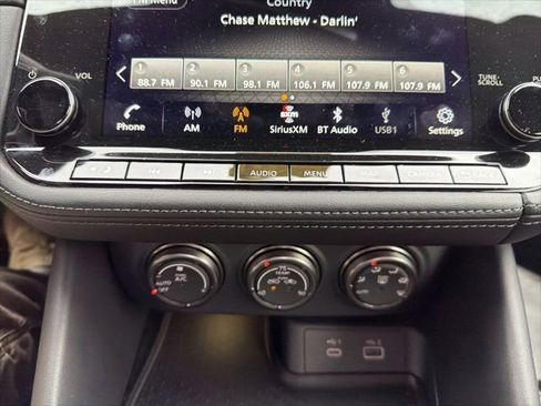 Used 2024 Nissan Z NISMO w/ Floor Mat Package image 21