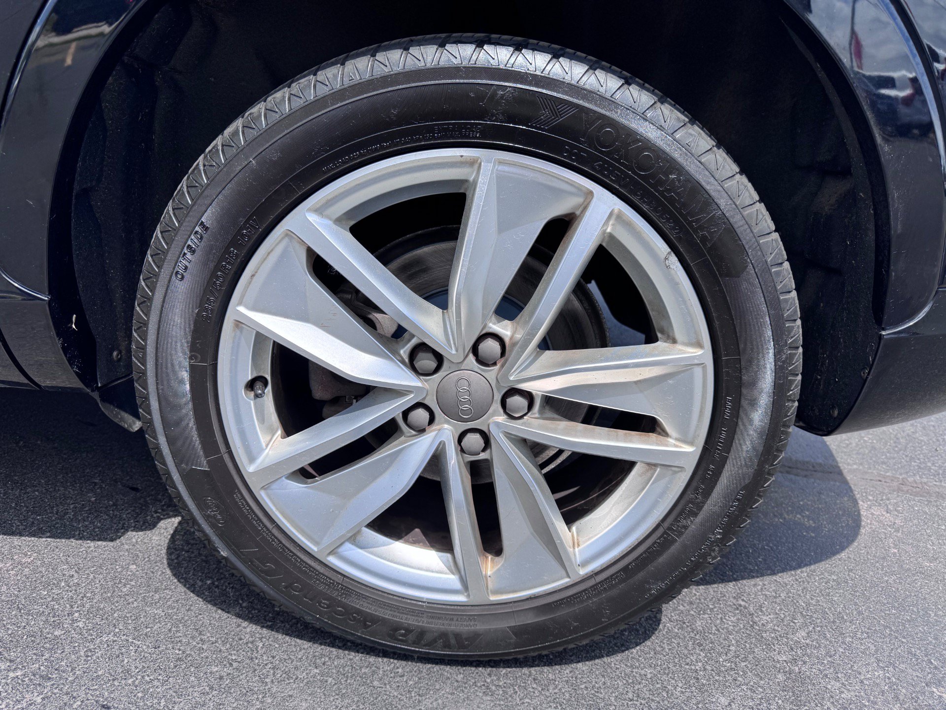 Used 2016 Audi Q3 2.0T Premium Plus w/ Technology Package AWD/4WD image 38