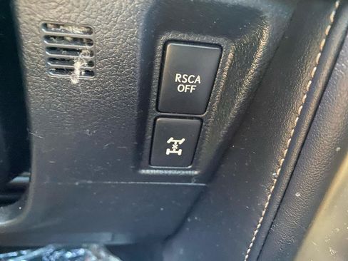 Used 2013 Lexus GX 460 AWD/4WD image 18