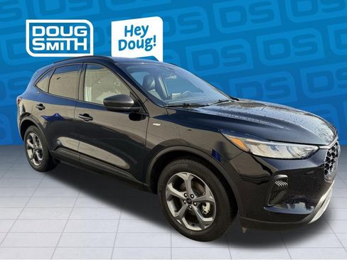 Used 2025 Ford Escape ST-Line FWD image 5
