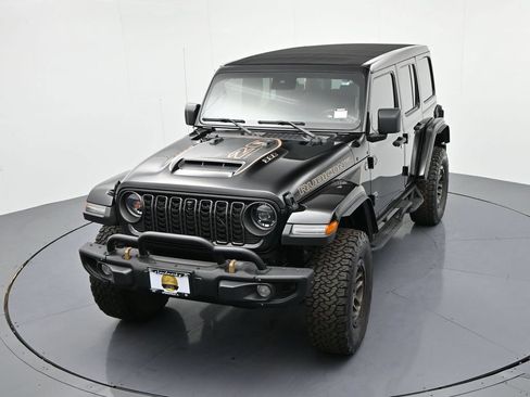 Used 2023 Jeep Wrangler Unlimited Rubicon 392 AWD/4WD image 18