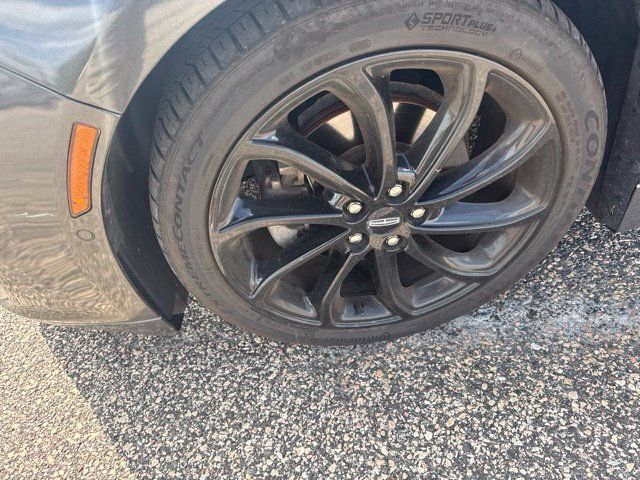 Used 2020 Lincoln MKZ Reserve w/ Elements Package AWD/4WD image 3