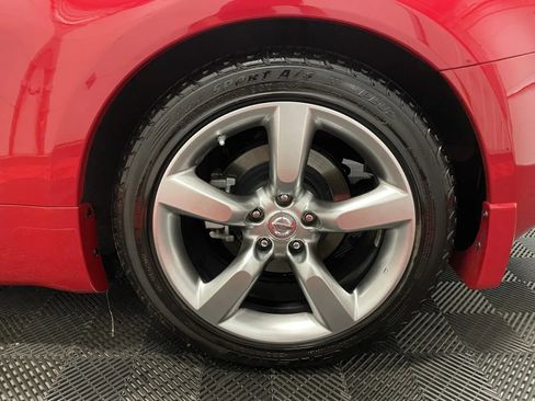 Used 2007 Nissan 350Z Enthusiast RWD image 16