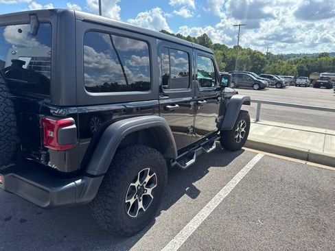 Used 2023 Jeep Wrangler Unlimited Rubicon w/ LED Lighting Group AWD/4WD image 6