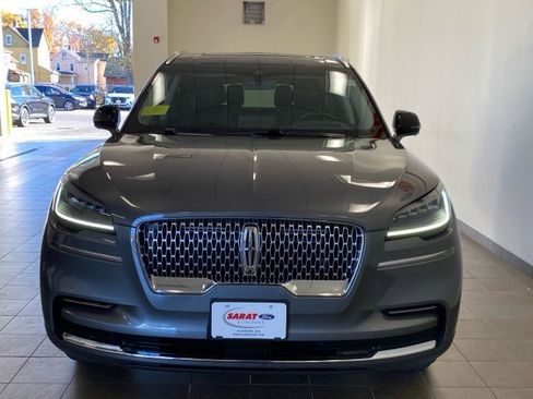 Certified 2023 Lincoln Aviator Reserve w/ Equipment Group 201A image 3