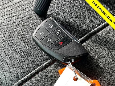 Used 2024 GMC Sierra 1500 AT4 w/ Technology Package image 11