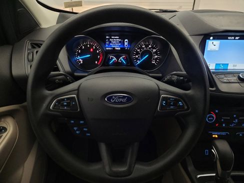 Used 2019 Ford Escape SE FWD image 22