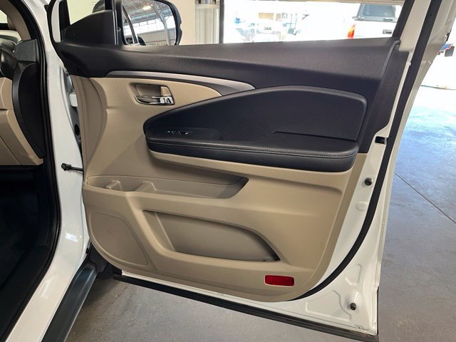 Used 2023 Honda Ridgeline RTL image 13