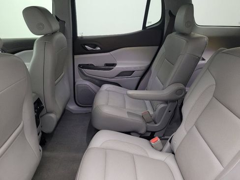 Used 2019 GMC Acadia SLT FWD image 18