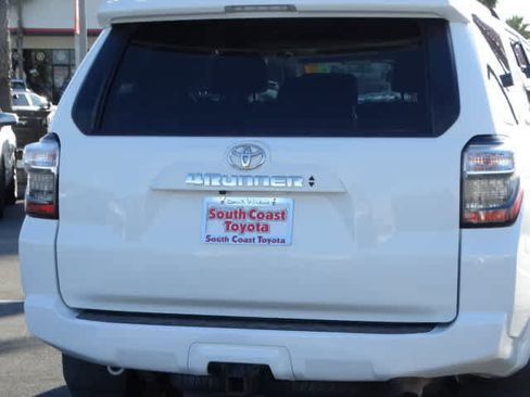 Certified 2021 Toyota 4Runner SR5 Premium image 15