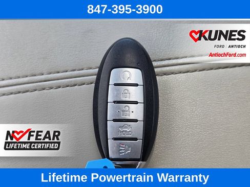 Used 2024 Nissan Altima 2.5 SV w/ SV Premium Package FWD image 17