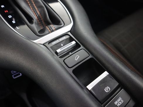 Used 2023 Honda HR-V Sport image 49