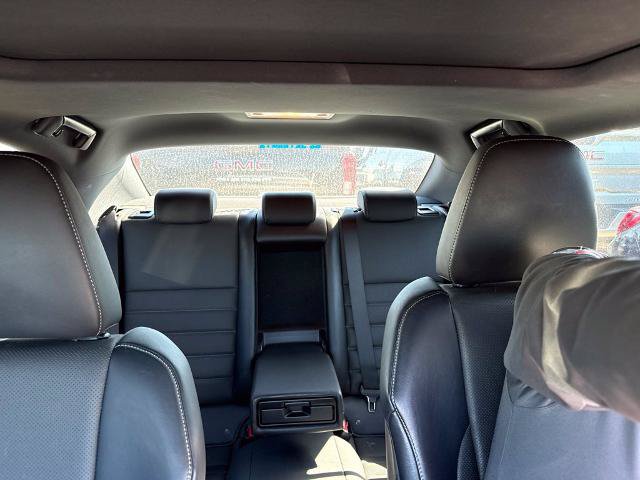 Used 2017 Lexus IS 200t F Sport w/ F Sport Package RWD image 11