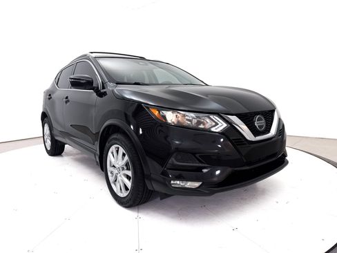 Used 2021 Nissan Rogue Sport SV FWD image 9