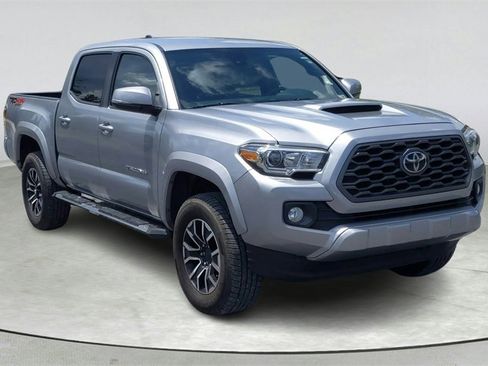Used 2020 Toyota Tacoma TRD Sport image 1