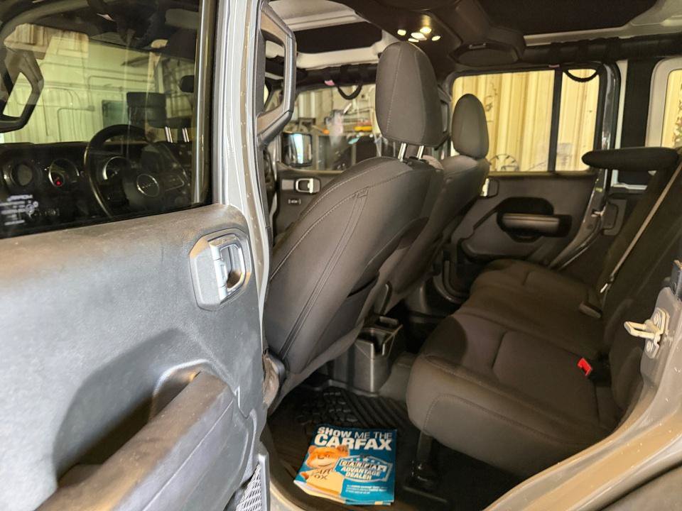 Used 2020 Jeep Wrangler Unlimited Sport AWD/4WD image 34