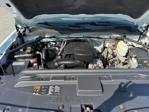 Used 2015 Chevrolet Silverado 2500 W/T w/ WT Convenience Package AWD/4WD image 19