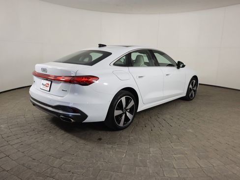 Used 2025 Audi A5 2.0T Prestige w/ 19" Wheel Package image 9