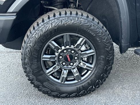 New 2026 GMC Sierra 1500 AT4X image 17