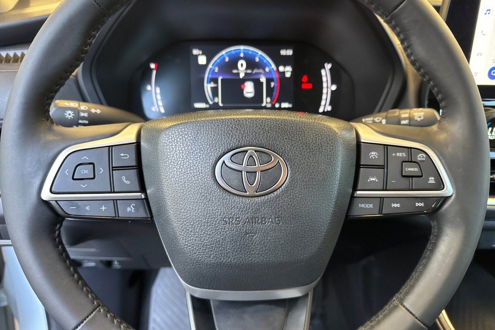 Used 2024 Toyota Grand Highlander FWD image 30