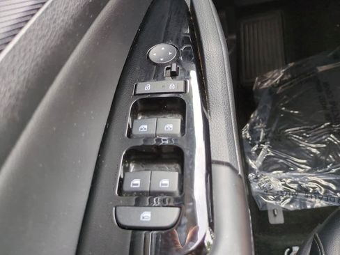Used 2023 Kia Sportage SX FWD image 24