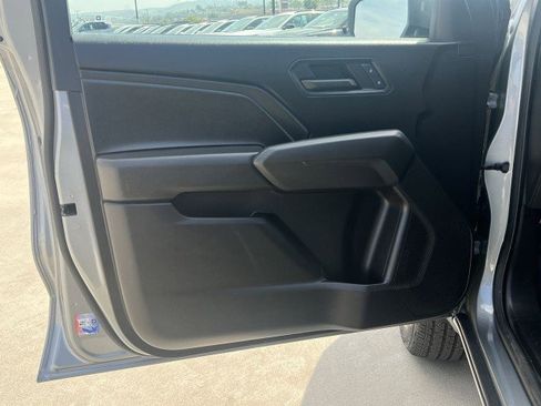 Used 2024 Chevrolet Colorado W/T image 21