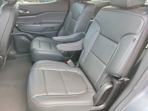 Used 2021 GMC Acadia SLT w/ Premium Package AWD/4WD image 16