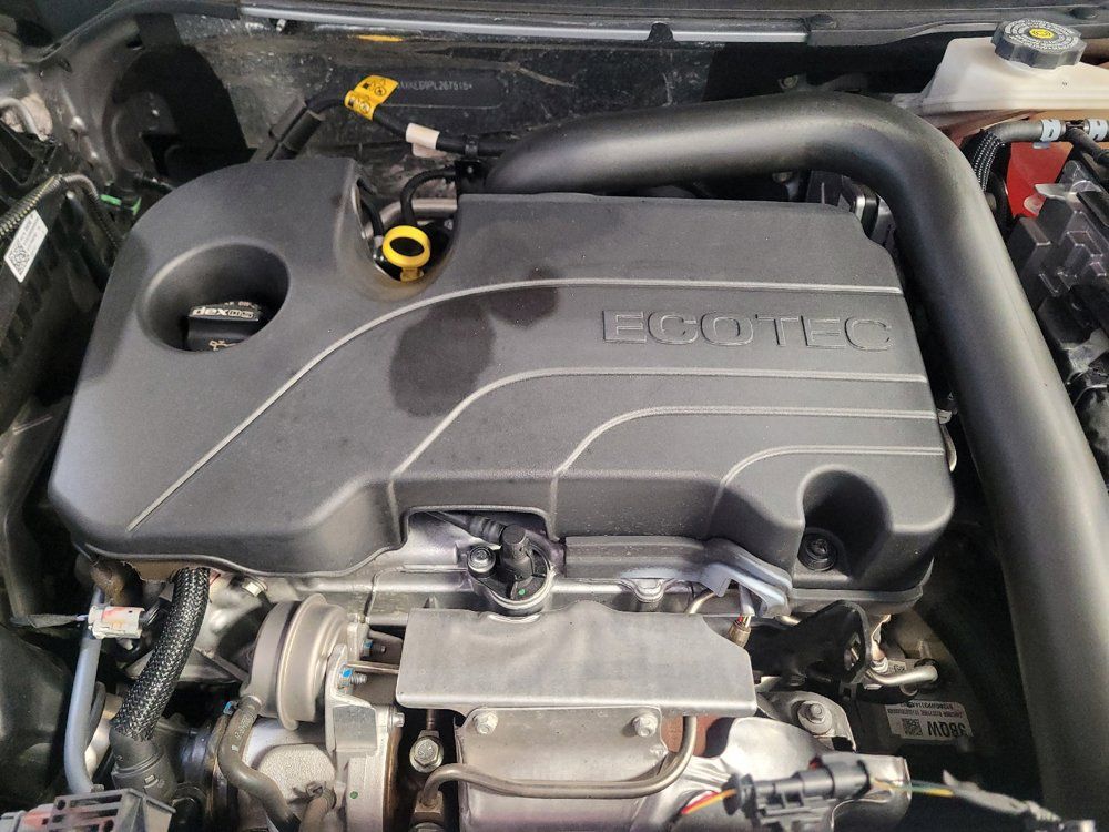 Used 2023 Chevrolet Equinox LT FWD image 30