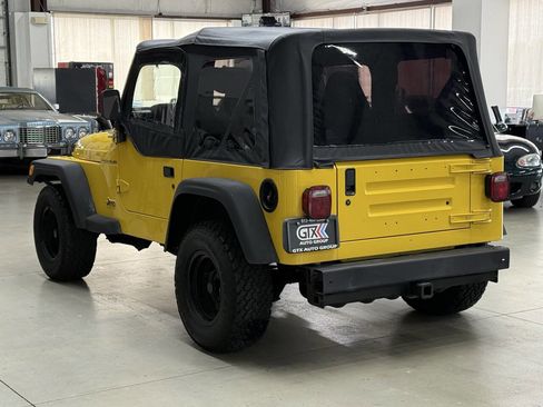 Used 2002 Jeep Wrangler SE AWD/4WD image 4
