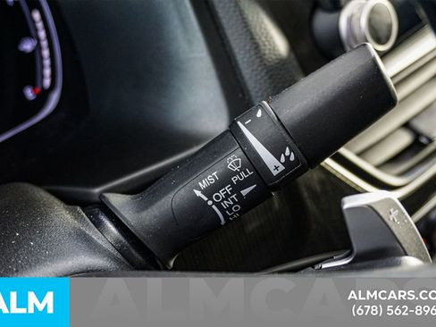 Used 2018 Honda Accord Sport image 26