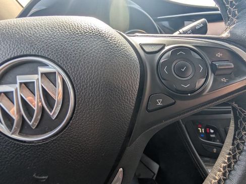 Used 2018 Buick Envision Essence image 8