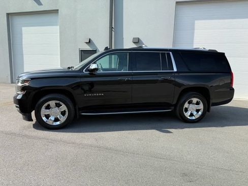 Used 2019 Chevrolet Suburban Premier w/ Max Trailering Package AWD/4WD image 3