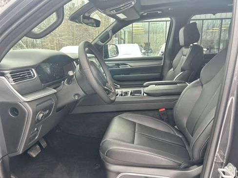 New 2026 Jeep Grand Wagoneer Limited image 19