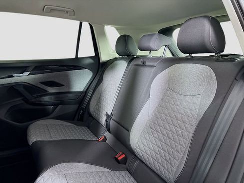 New 2026 Volkswagen Tiguan S image 23