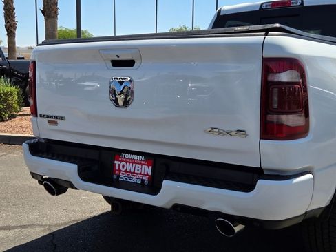 Used 2023 RAM 1500 Laramie AWD/4WD image 5