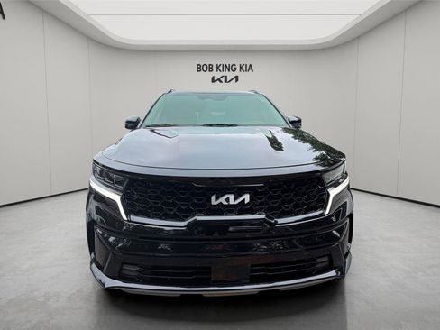 Used 2023 Kia Sorento SX AWD/4WD image 8