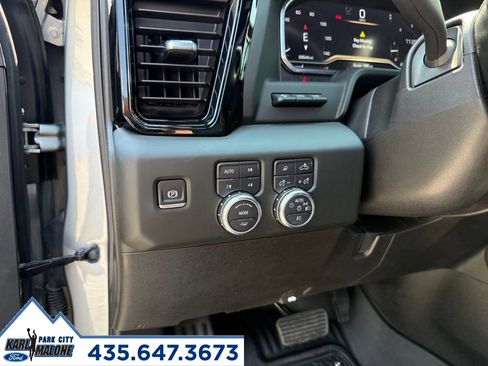 Used 2024 GMC Sierra 2500 AT4X AWD/4WD image 18