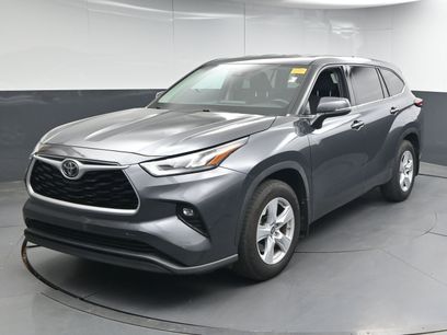 Used 2020 Toyota Highlander LE