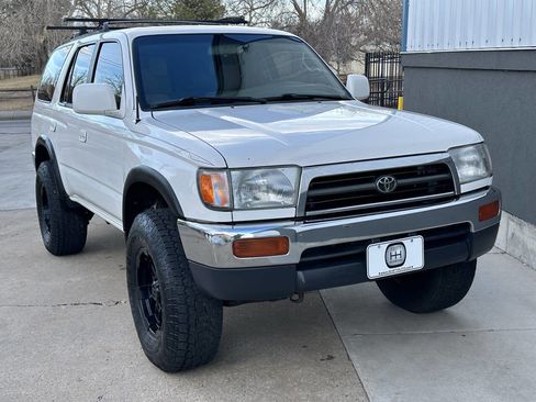 Used 1998 Toyota 4Runner SR5 image 25