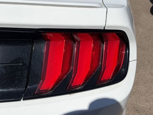 Used 2018 Ford Mustang Premium RWD image 10