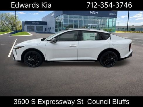 New 2026 Kia K4 GT-Line Turbo FWD image 3