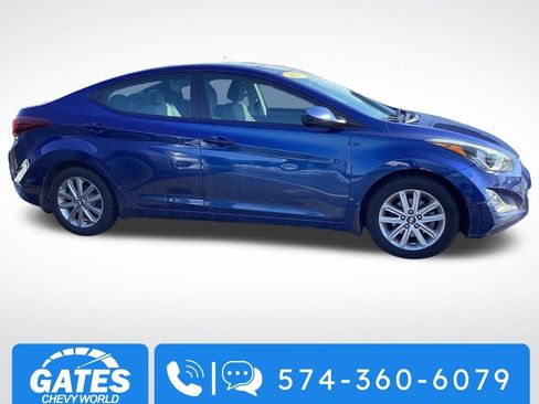 Used 2015 Hyundai Elantra SE w/ Option Group 02 image 9